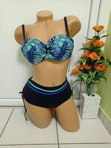 factcool jednodelni kupaci: Veličine 38 40
Push up 
Cena 1500 din — 1