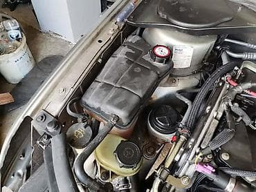 kardan za auto: POSUDA ZA ANTIFRIZ ZA FORD MONDEO OD 2001. DO 2006. GOD. | Polovni — 1