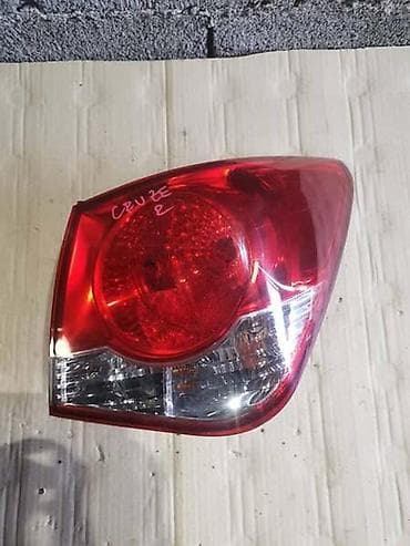 chevrolet lacetti 2004: STOP SVETLO DESNO ZA CHEVROLET CRUZE OD 2008. DO 2016. GOD. | Stop — 1