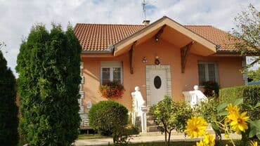 Kuće na prodaju: 72 kv. m, 2 sobe