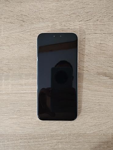 prodajem frizider: Na prodaju Honor Magic 8 pro u odličnom stanju. Vraćen na fabrička — 2