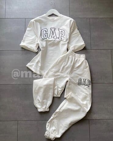 beli komplet sako i pantalone: New,Gap lover Tracksuit‘’ Velicine: S M L Boje: bela, crna i siva — 7