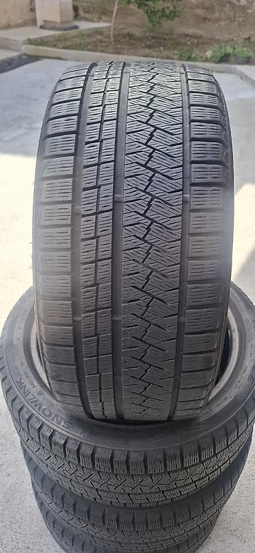 polovne gume vrsac: 235 40 R19 Triangle . Prodajem 4kom polovne zimske auto gume dimenzije — 3