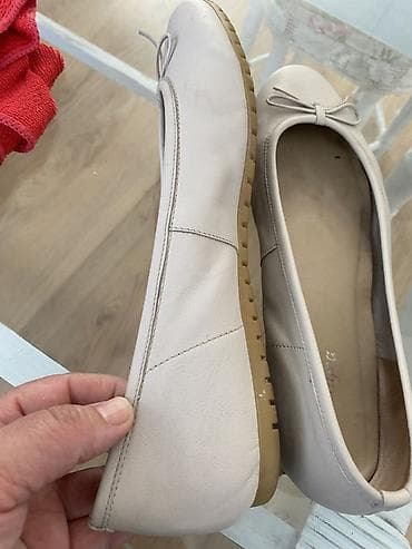 louboutin cipele cena: Ženske baletanke – 2 para obuvene dva puta u savrsenom stanju 1) Crne — 4