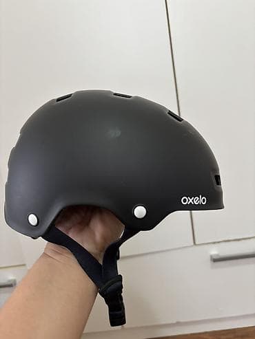 trotinet 2 u 1: Kaciga za rolere, skejt, biciklo itd vel S 52-55 cm je potpuno — 1