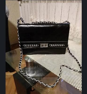 gabs torba: Elegantna crna ženska torba preko ramena sa lancem. - Materijal — 1