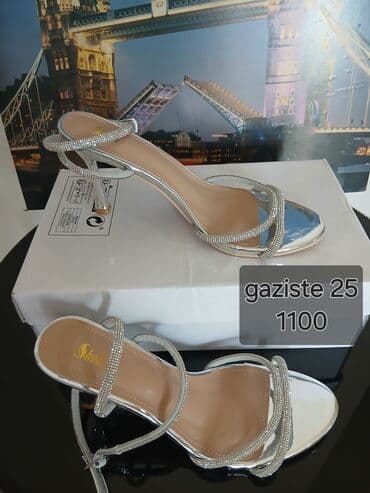 jordanke 1: Sandals — 5