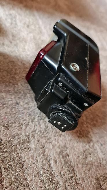 kamere za traktor: Nikon F-301 analogni 35mm SLR fotoaparat sa objektivom i dodatnom — 8