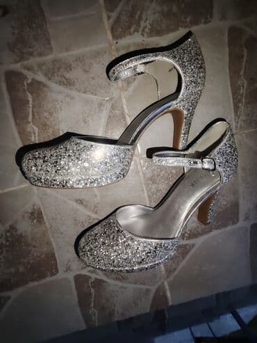 srebrne cipele: Sandals, Catwalk, 38 — 2