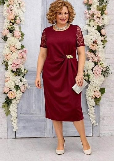 Haljina za punije
2XL 3XL 4XL 
Cena :3200 dinara
ML