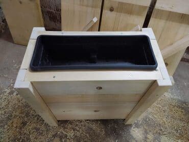 ads police: 4500rsd lakirane bezjonim lakom
4.800rsd u bojama po izboru — 9