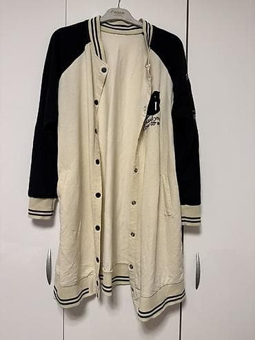 Dresses: Dugačka varsity jakna/duks-haljina sa dugmadima na kopčanje sprijeda — 1