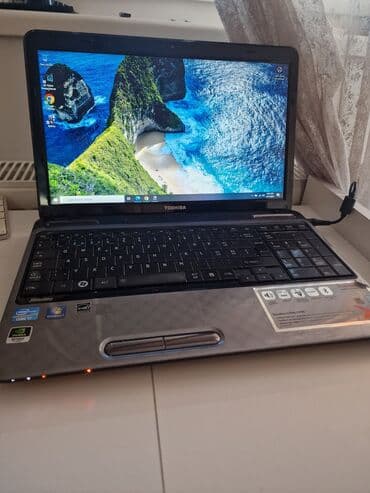 toshiba satellite c850: Intel Core i7, 15.6 " — 1