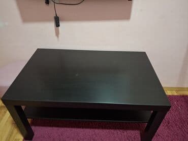 polica za igracke ikea: Crni klub sto modernog dizajna, pogodan za dnevne sobe. Sto ima — 2