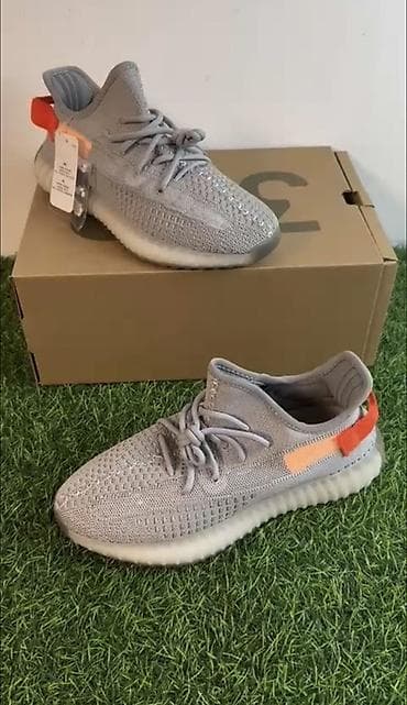 Sandale i papuče: Patike – silueta inspirisana modelom 350 sa Boost-stil đonom Brojevi — 8