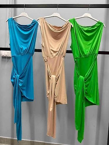 e pantalobroj: 07. V I K E N D A K C I J A💫 Haljinica 1 kom 1.600 dinara 2 kom — 4