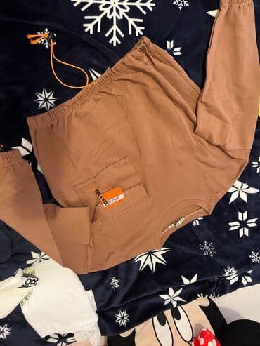 Sweatsuit Sets: Trenerka nova sa rtiketom sve vel 3000 din — 2