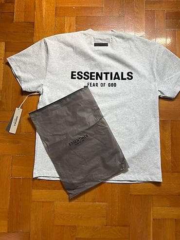 ronaldov dres: ESSENTIALS Fear of God majica kratkih rukava - Model: ESSENTIALS by — 1