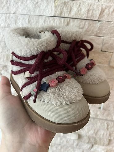 asics patike decije: Dečije zimske čizmice Zara, broj 22, dužina gazista 13,6 cm. - — 7