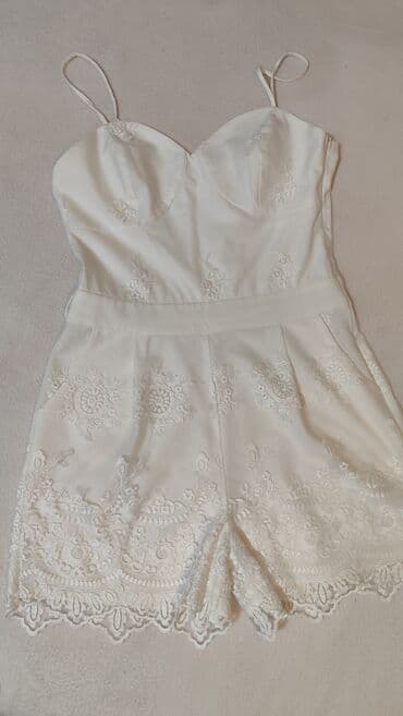 Majice i topovi: L, Vez, bоја - Bela — 3