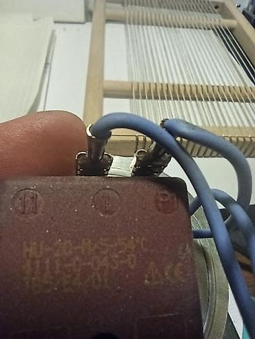 Nameštaj: Termostat u vodootpornom kućištu sa sondom. Sonda je dužine 20m — 8