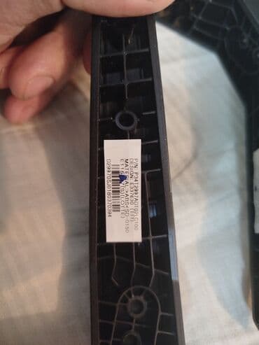 philips 40pfl7605h: Postolje stopice stakak za Philips televizor.
Samo stopice — 9