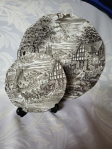 Muzički instrumenti: Engleski servis za poslastice Staffordshire iz 70ih. Engleski servis — 8