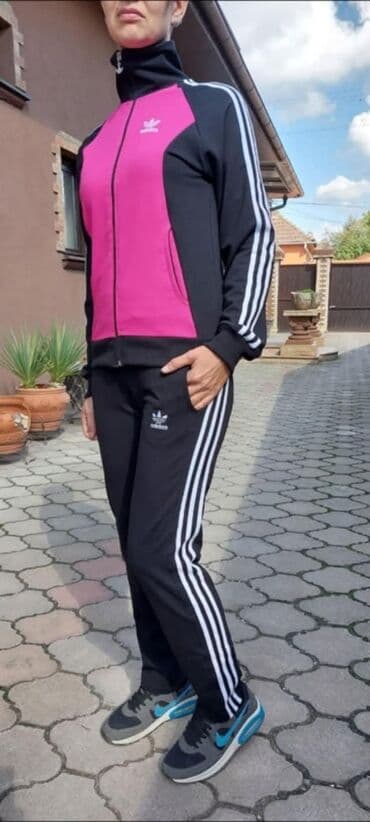 jakne sa prirodnim krznom: Adidas, L (EU 40), Prugasti, bоја - Crna — 5