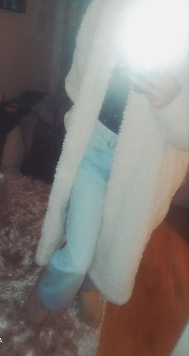 Kaputi: Sinsay teddy kaput – model iz Outerwear kolekcije - Boja: krem/bela - — 1