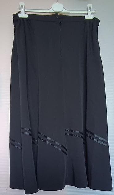 Blazers: Crna suknja A-kroja maxi dužine. Diskretni asimetrični ukrasni detalji — 2