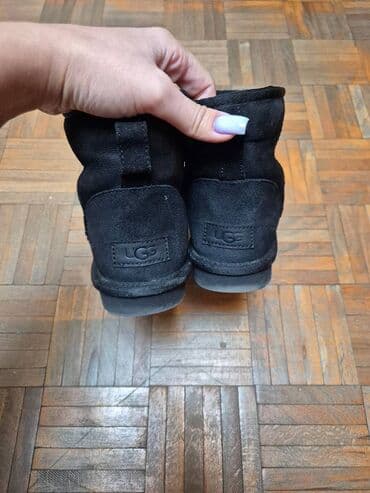 srpsko platno haljine: Ugg mini čizme, bоја - Crna, 38 — 5