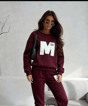 novi pazar duksevi: Ženski komplet trenerke – duks + donji deo - Model: casual sportski — 1