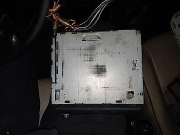 auto kamera: RADIO / CD ZA PEUGEOT 206 | JVC cd player ispravan.Imam sve delove — 2