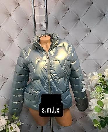 sandale patike: Ženska kratka zimska jakna – puf model - Boje: puder roze, srebrna — 3