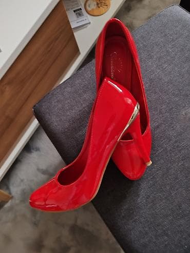obuča: Ženske cipele na štiklu – lak crvene boje - Klasičan model salonskih — 2