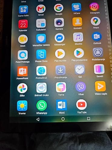 laptops and netbooks: Huawei MediaPad T5 tablet sa sim karticom potpuno ispravan baterija — 5
