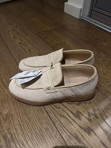 fly london cipele: Adidas mokasine NOVO – bež 
Velicina 40(odgovara 39) — 2