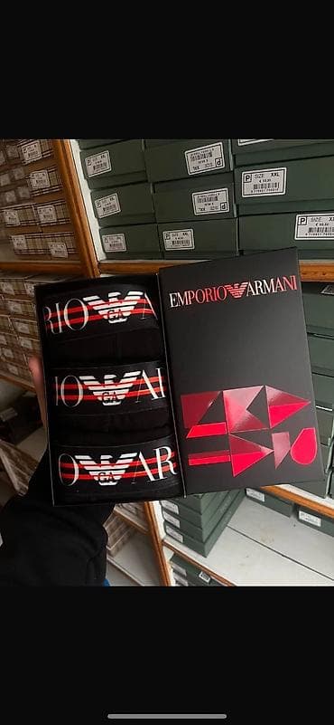 duks s: Vel: m,l,xl,xxl
3 kom. 2900 v5mr — 4