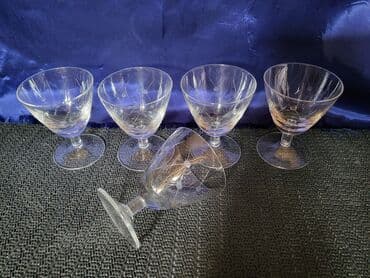 case za zestoko pice: Casice kristal,gravura za zestoko pice 1960g.+. Casice su — 7