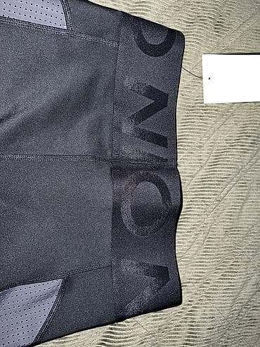 halji: NIKE Pro Sculpt 7/8 Women's Training Tights vel. S 
IB9144 010 — 10