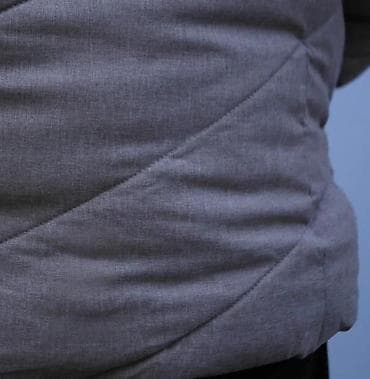 Šuškavci: Muška zimska jakna – siva - Topla, punjena jakna sa proštepom u — 9