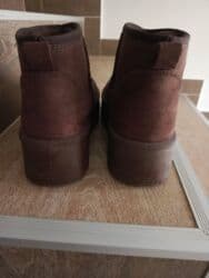 Venčanice i aksesoari: Gležnjače, UGG, 37 — 4