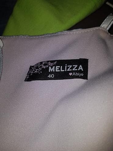 mantil s: Odlicno stanje — 2