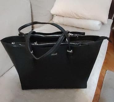 Elegantna ženska torba – crna tote/šopper forma - Materijal: veštačka na lalafo.rs Elegantna ženska torba – crna tote/šopper forma - Materijal: veštačka