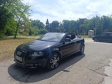 Perfektan u svakom pogledu redovno servisirano i garažirano porodično