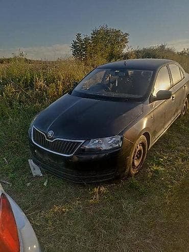 POSUDE ZA VODU MOTOR, BRISACI ZA ŠKODA RAPID OD 2013. DO 2017. GOD. |