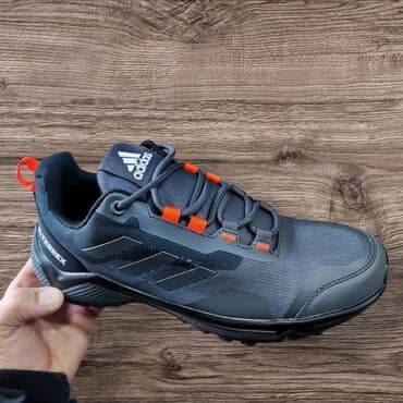 una obuca beograd: Trainers, size - 46 — 1