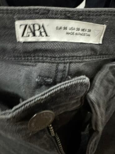 zara нови сад – слике: Crne nove Zara muške farmerke, veličina 36 jednostavnog dizajna sa — 4