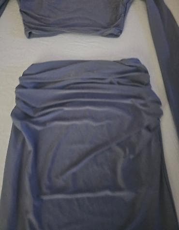 Kompleti: Dvoddelni set – siva haljina sa dugim rukavima i top - Boja — 2