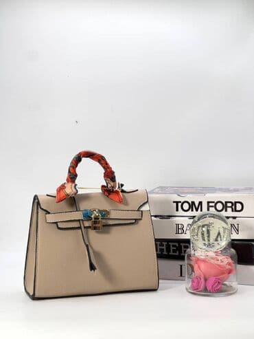 Travel suitcases and bags: Tasne 
pk — 6